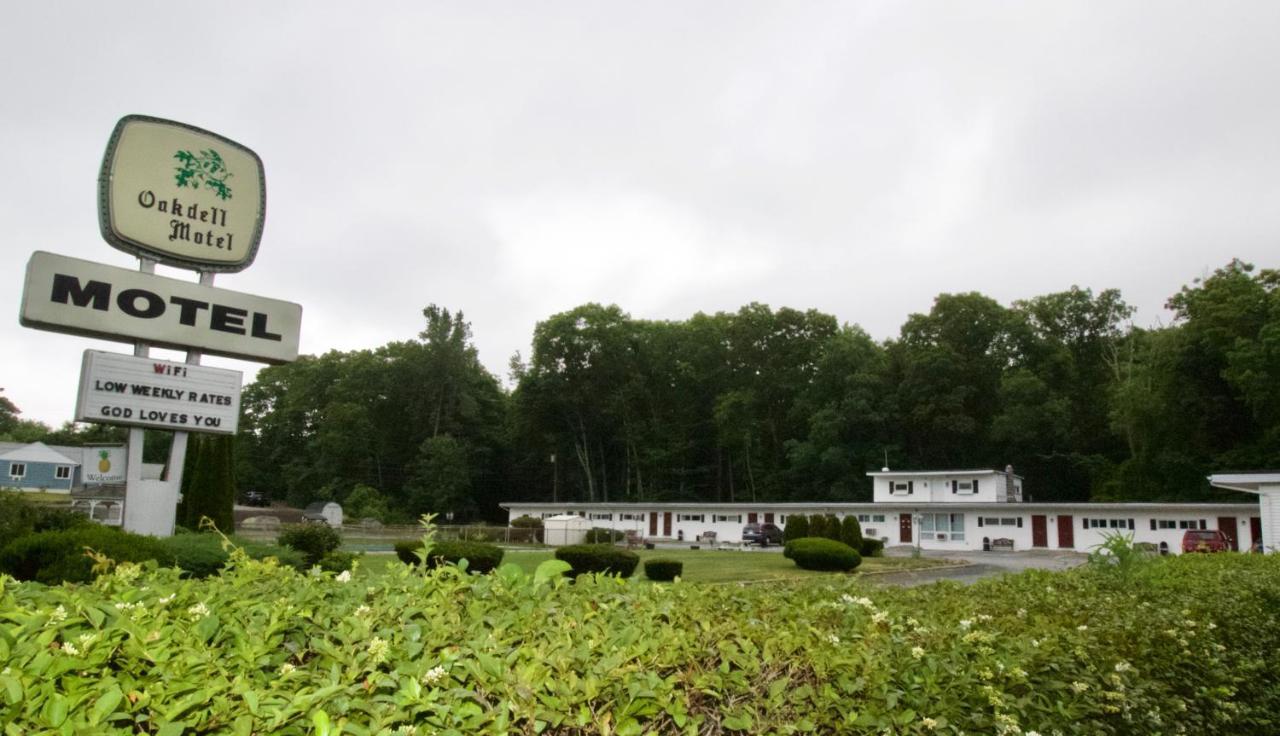 Oakdell Motel Waterford Ct Exterior photo