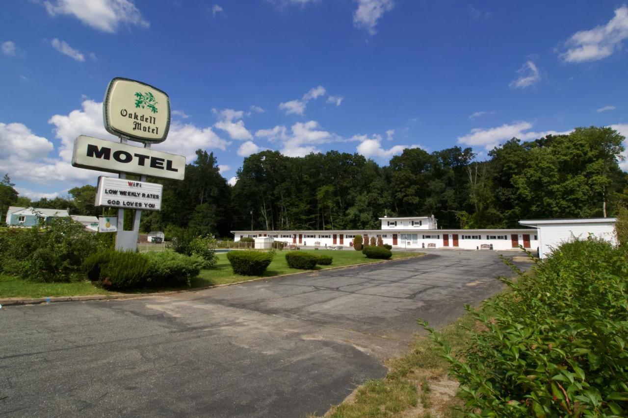 Oakdell Motel Waterford Ct Exterior photo